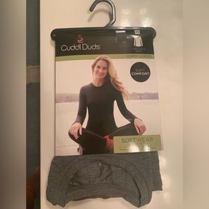 Brand new grey cuddleduds shirt